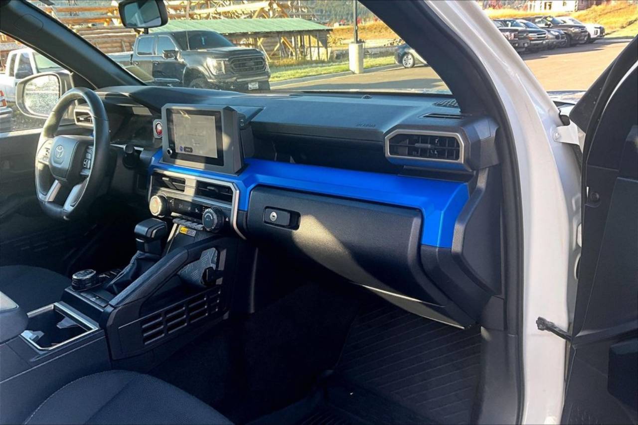 2025 Toyota 4Runner TRD Off-Road - Photo 17