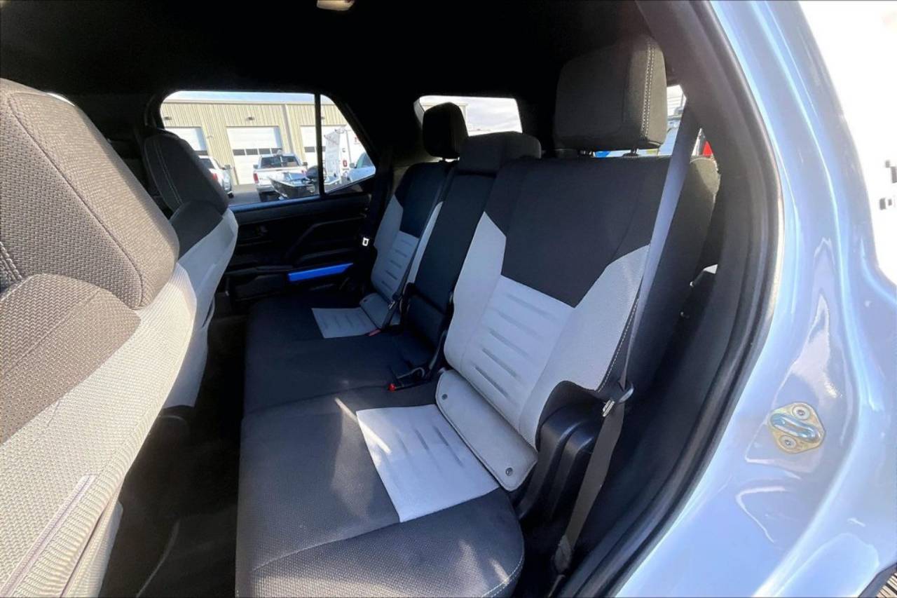2025 Toyota 4Runner TRD Off-Road - Photo 25