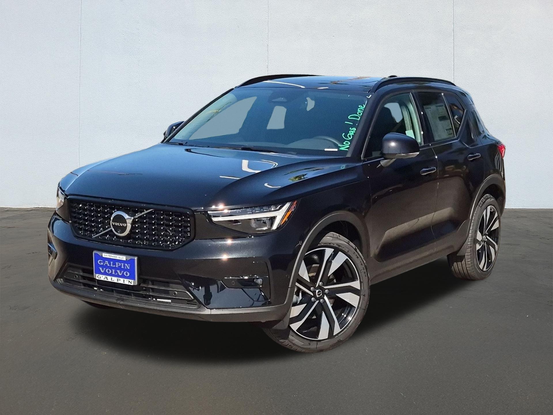 2026 Volvo XC40