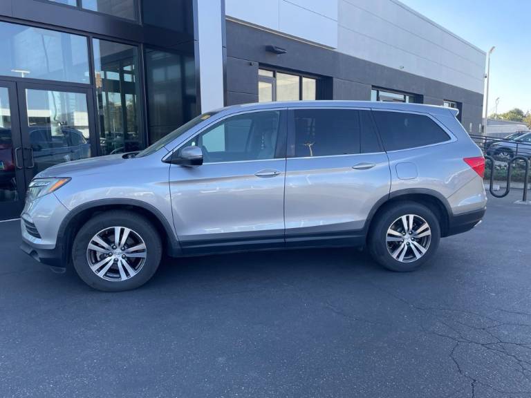 2018 Honda Pilot EX