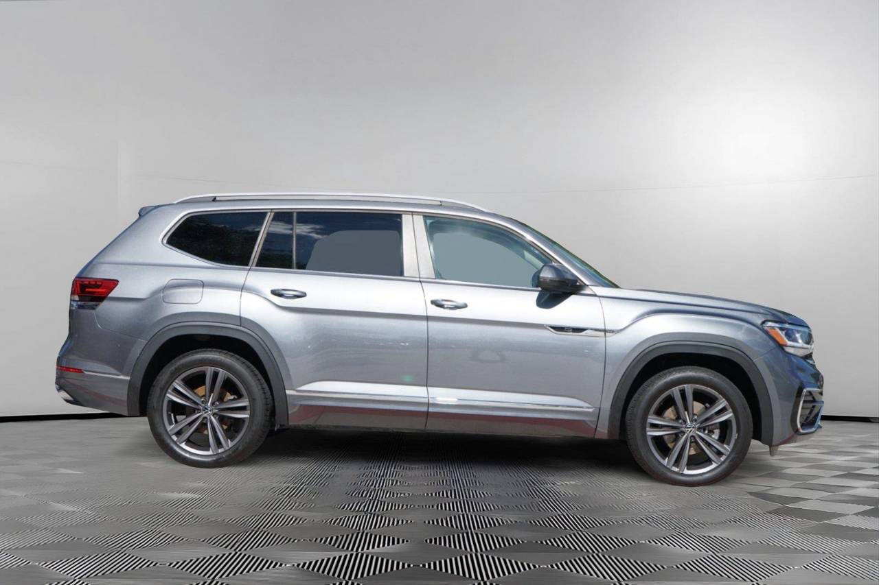 Certified Used 2022 Volkswagen Atlas 3.6L V6 SEL R-Line, photo 4