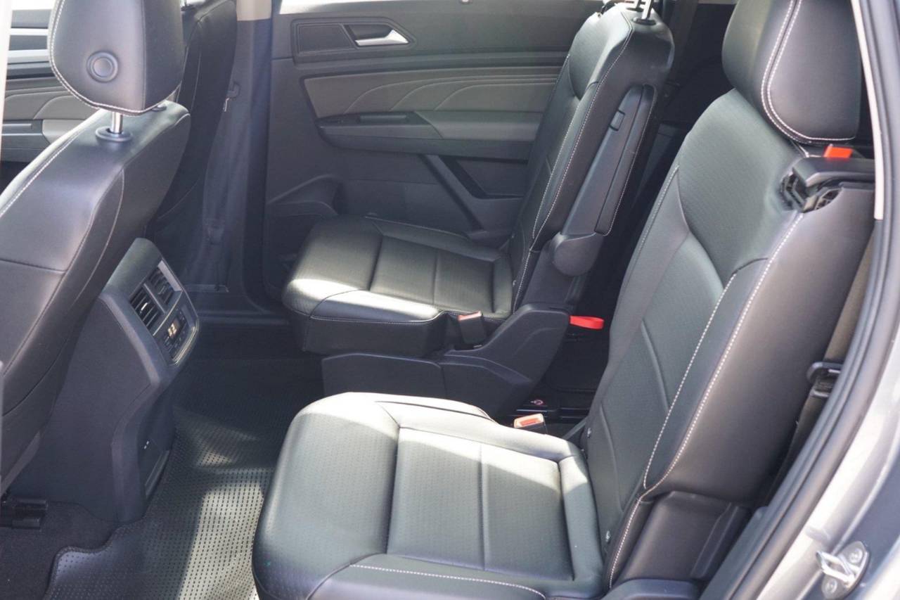 Certified Used 2022 Volkswagen Atlas 3.6L V6 SEL R-Line, photo 22