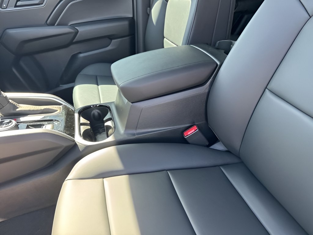 2026 Chevrolet Colorado Trail Boss - Photo 10