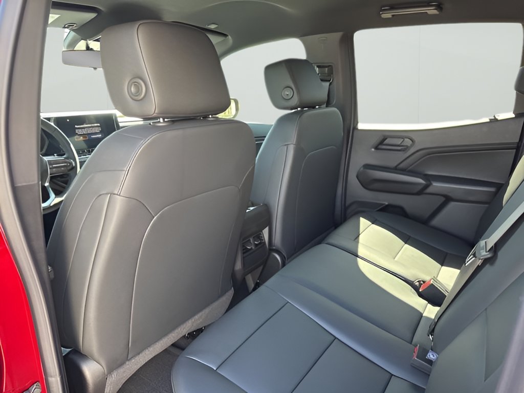 2026 Chevrolet Colorado Trail Boss - Photo 14