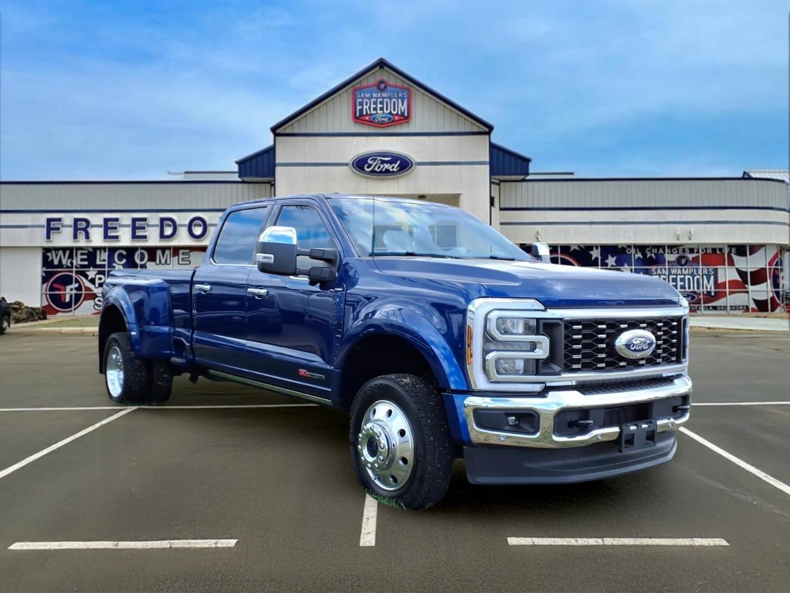 2026 Ford F-450SD LARIAT