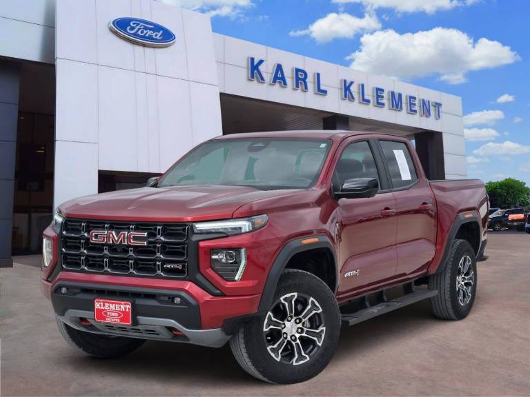 2024 GMC Canyon 4WD AT4