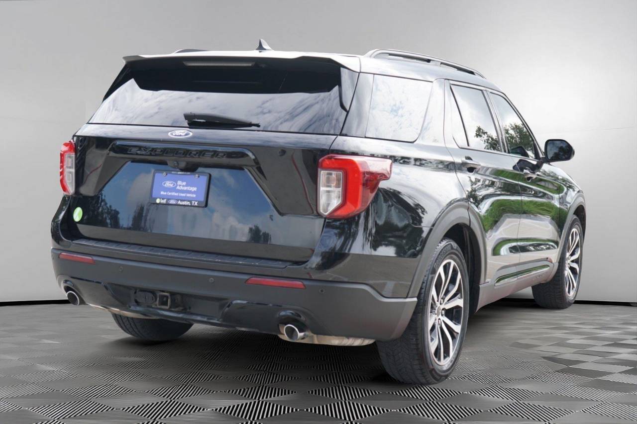 Used 2022 Ford Explorer ST-Line, photo 5