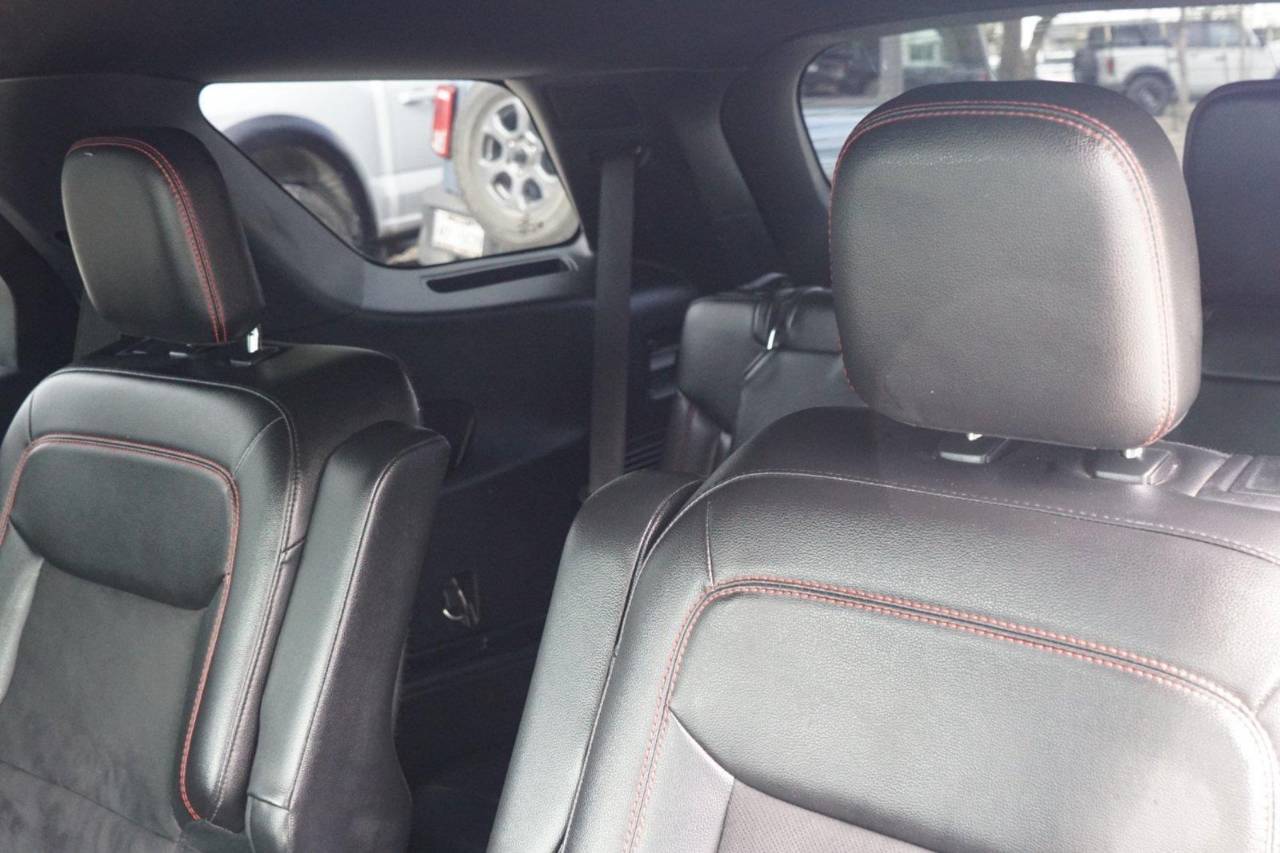 Used 2022 Ford Explorer ST-Line, photo 22