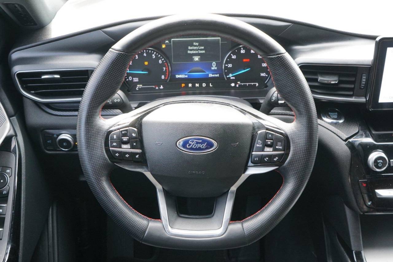 Used 2022 Ford Explorer ST-Line, photo 24