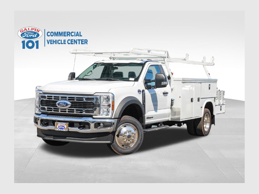 2024 Ford F-550SD XL