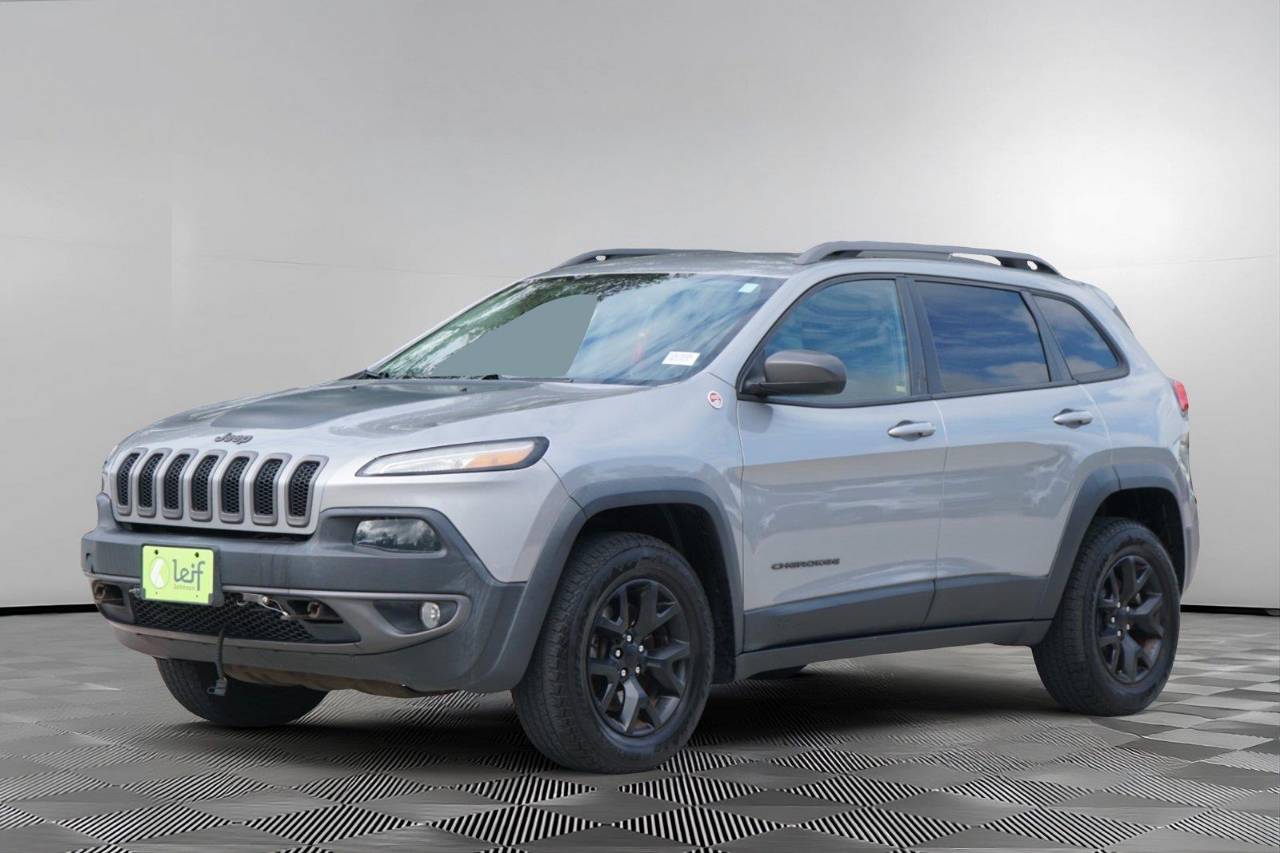 Used 2015 Jeep Cherokee Trailhawk, photo 7