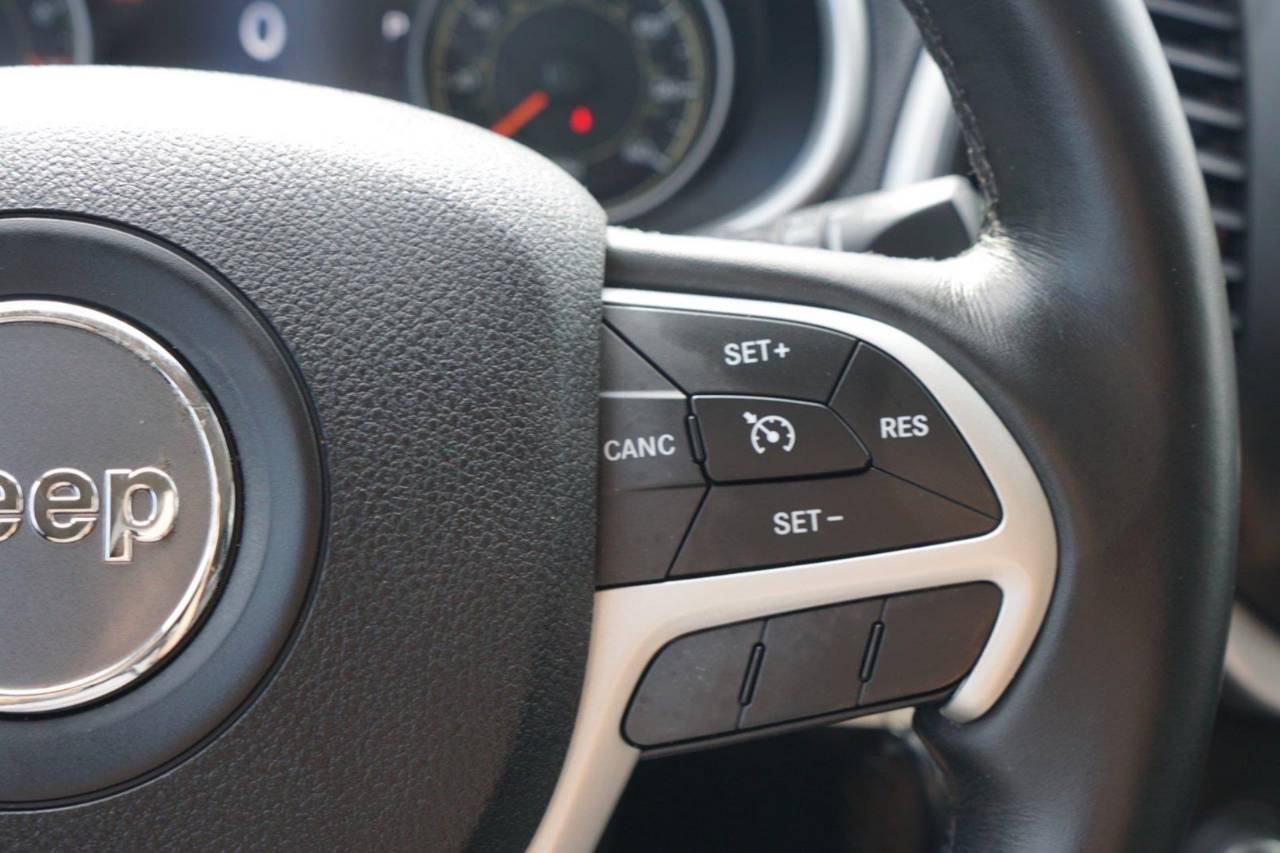 Used 2015 Jeep Cherokee Trailhawk, photo 14