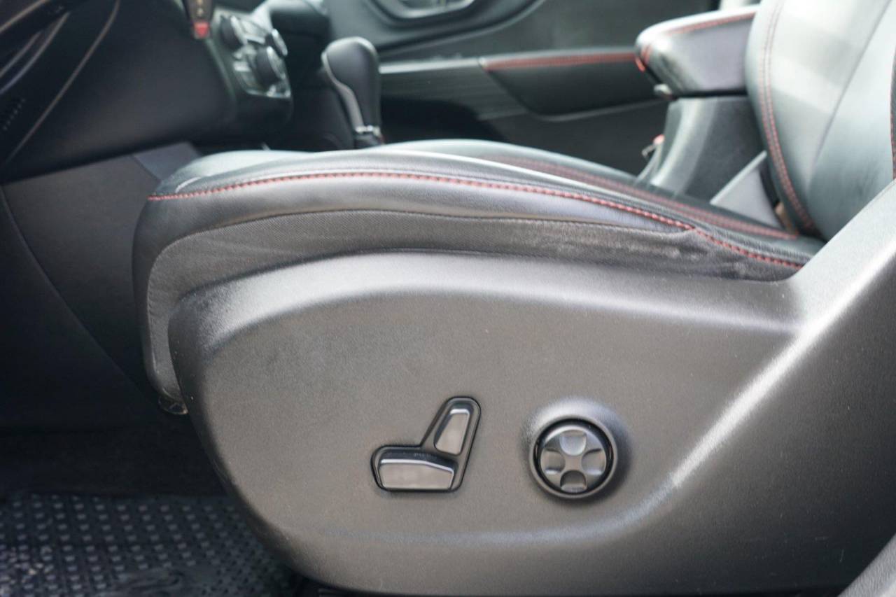 Used 2015 Jeep Cherokee Trailhawk, photo 19