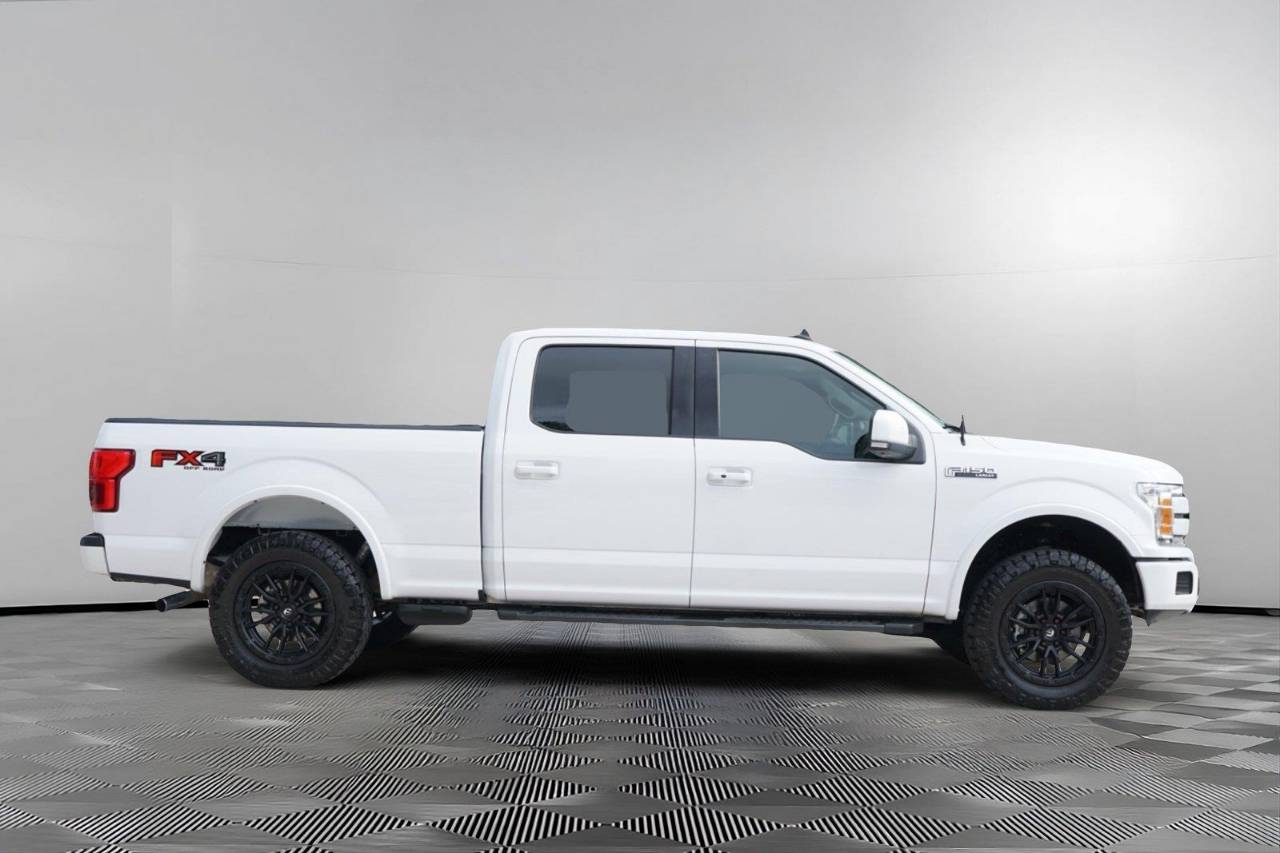 Used 2020 Ford F-150 LARIAT, photo 4