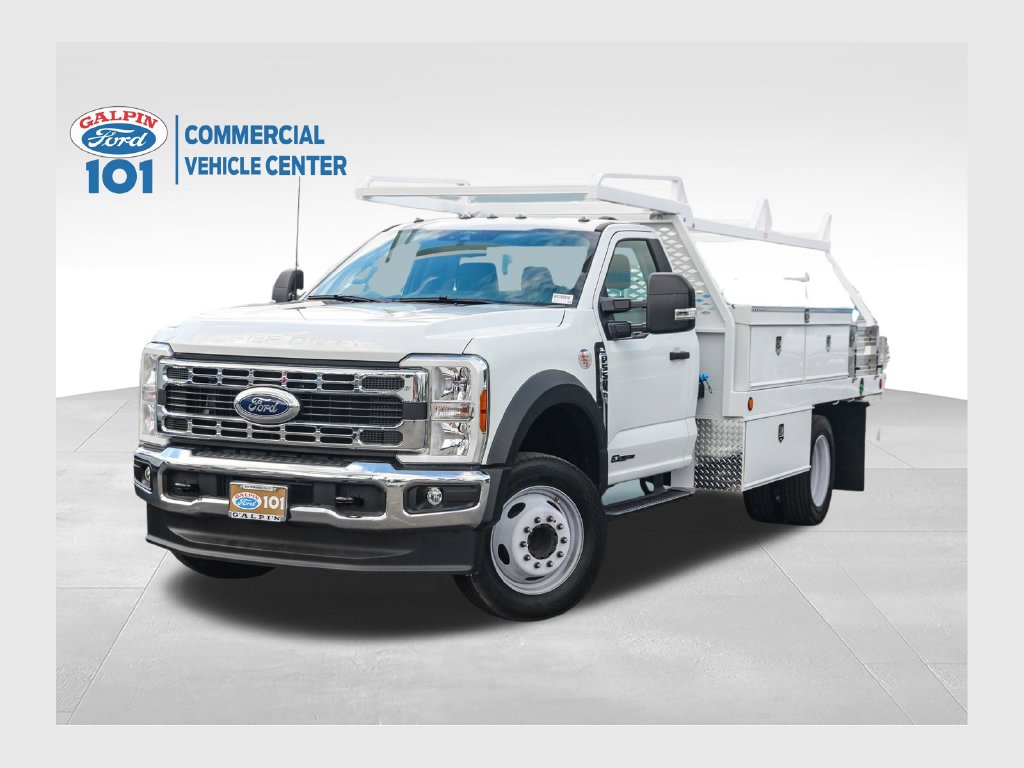 2025 Ford F-550SD XL