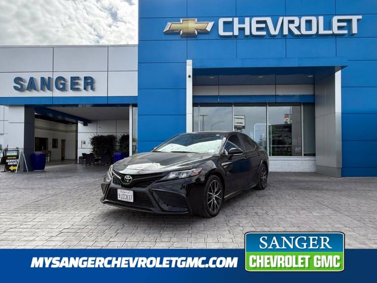 2024 Toyota Camry SE