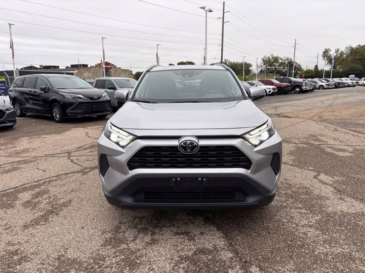 Certified 2025 Toyota RAV4 XLE with VIN 2T3W1RFV3SC313199 for sale in Kansas City