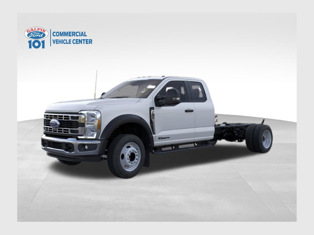 2025 Ford F-550SD XL