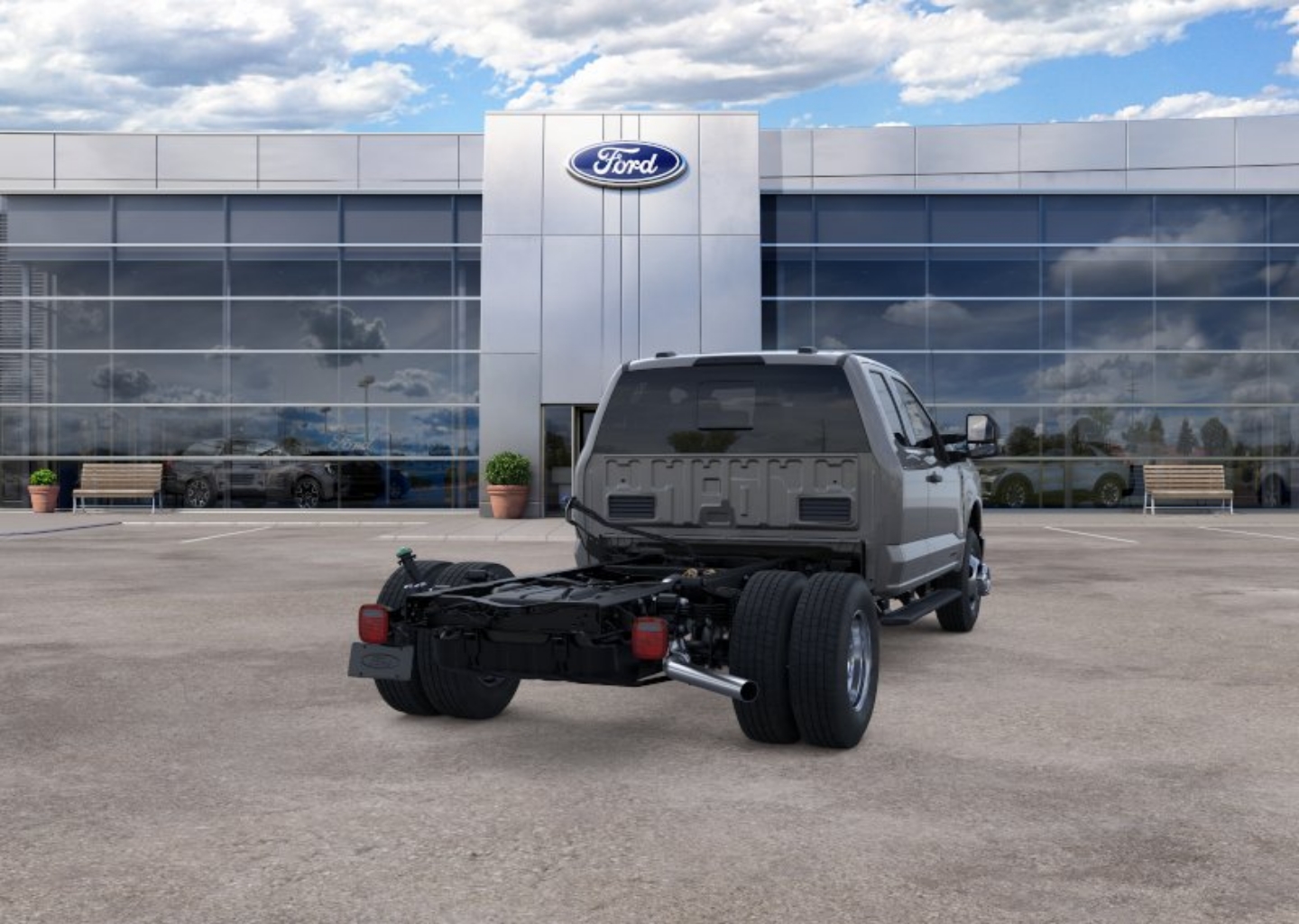 2026 Ford F-350 Super Duty Chassis Cab XL - Photo 8