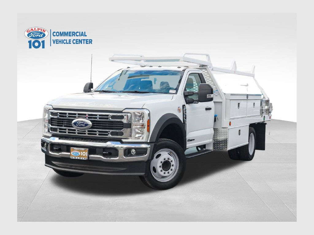 2025 Ford F-550SD XL