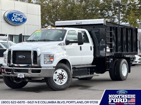 2025 Ford F-650 Straight Frame Gas Base