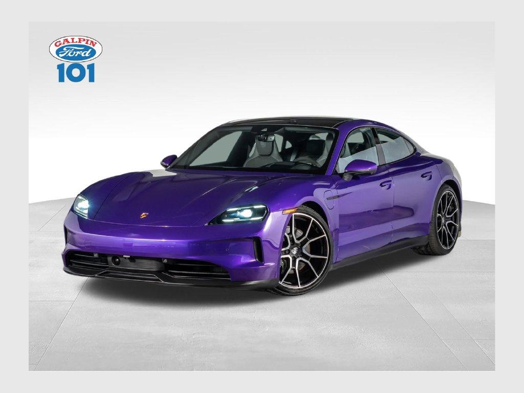 2025 Porsche Taycan 4