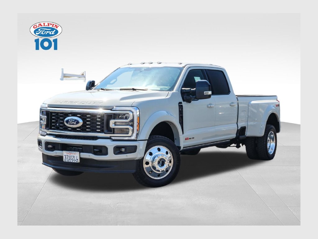 2026 Ford F-450SD Platinum