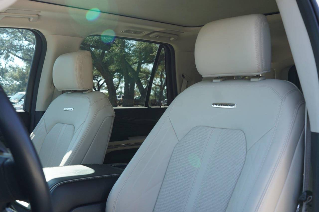 Certified Used 2024 Ford Expedition Platinum, photo 10