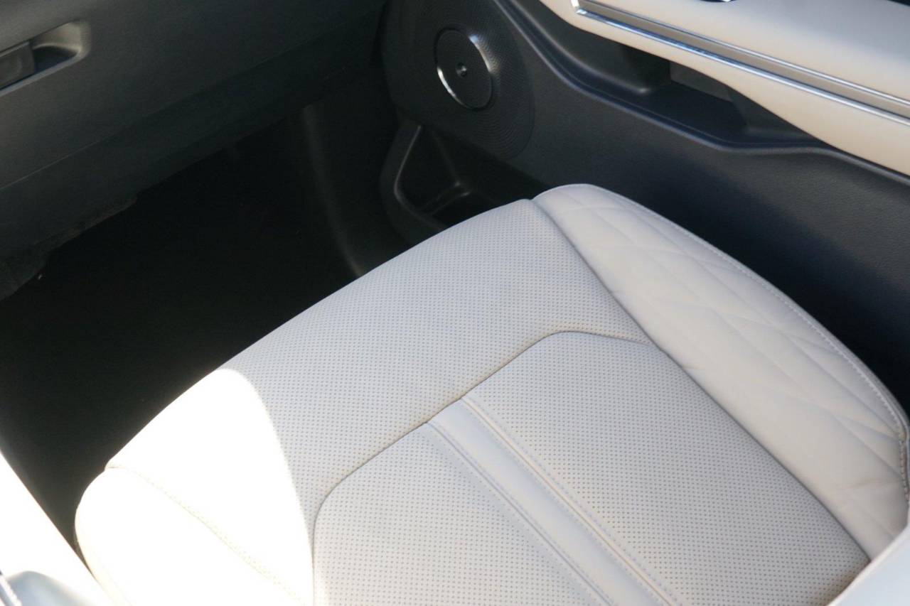 Certified Used 2024 Ford Expedition Platinum, photo 26