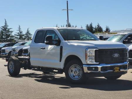 2027 Ford F-350SD XL