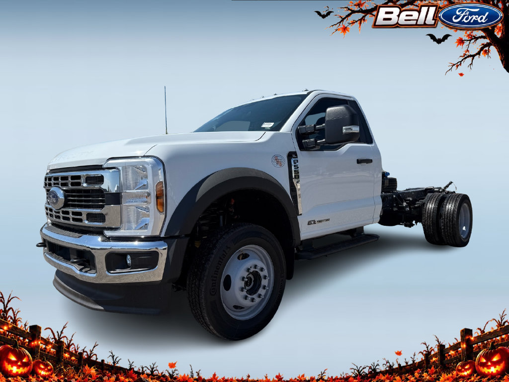 2025 Ford F-550 Super Duty Chassis Cab