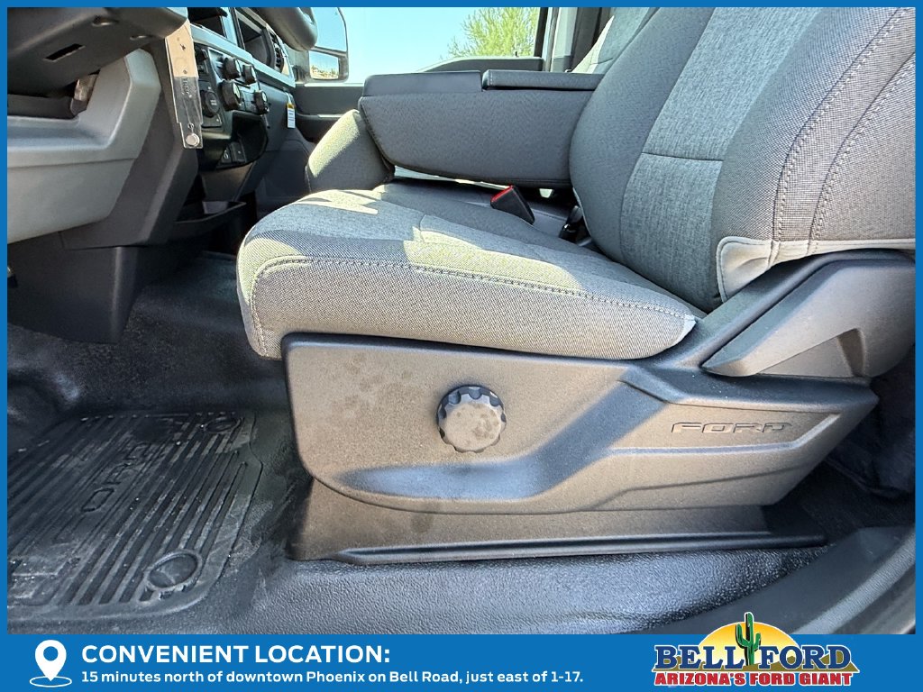 2025 Ford F-550 Super Duty Chassis Cab XL - Photo 19