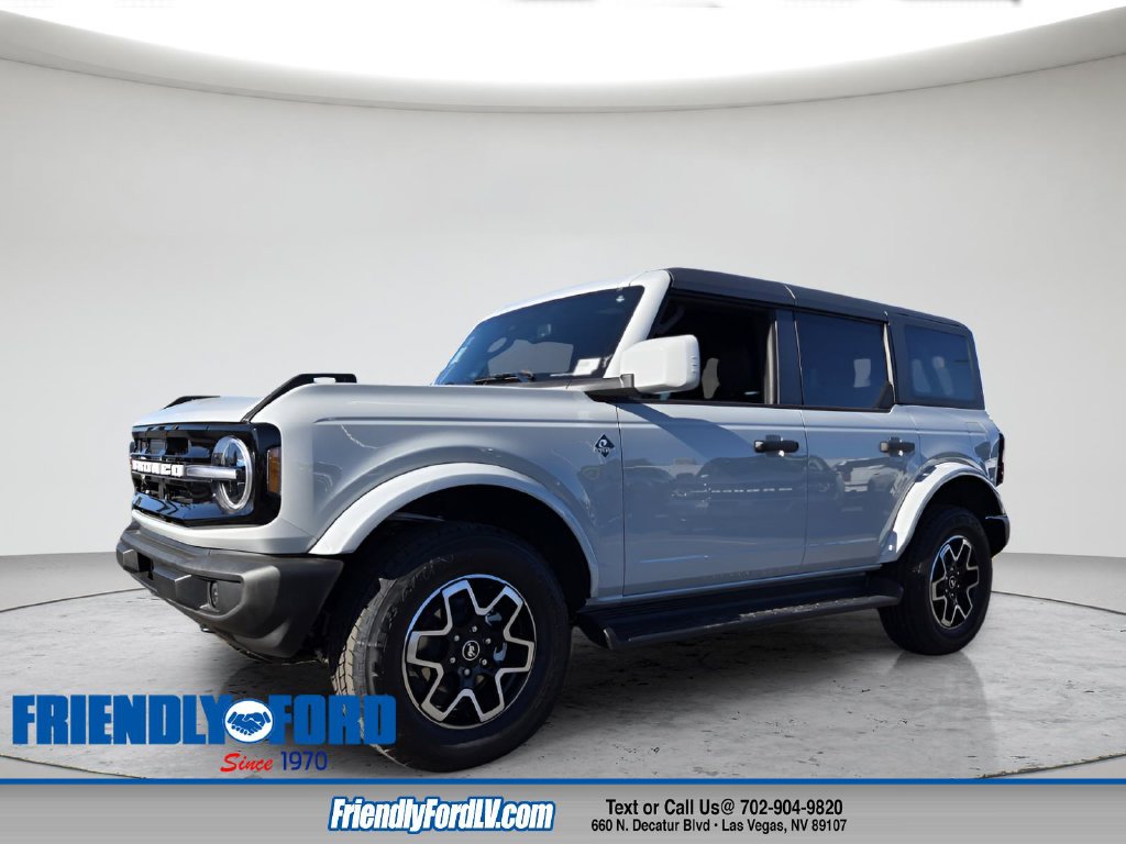 2026 Ford Bronco Outer Banks