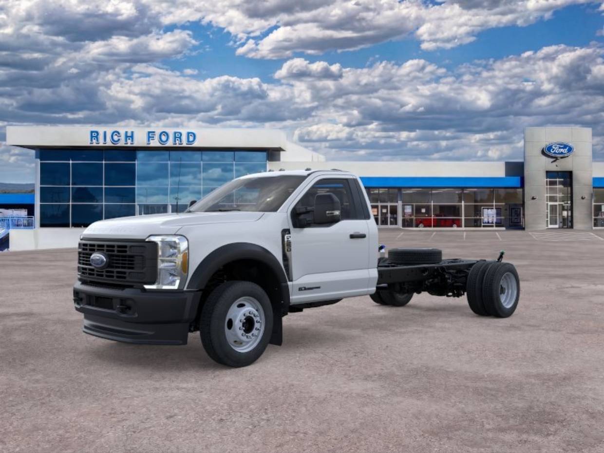 2026 Ford F-550 Super Duty Chassis Cab