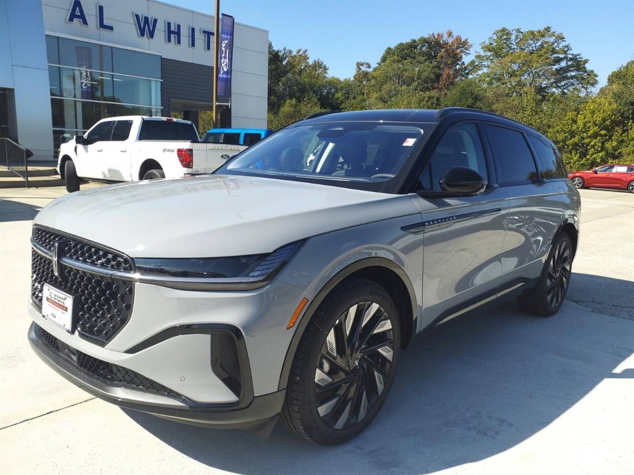 2026 Lincoln Nautilus