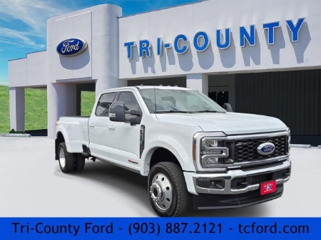 2025 Ford F-450SD LARIAT