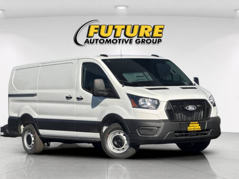 2027 Ford Transit-250 Base
