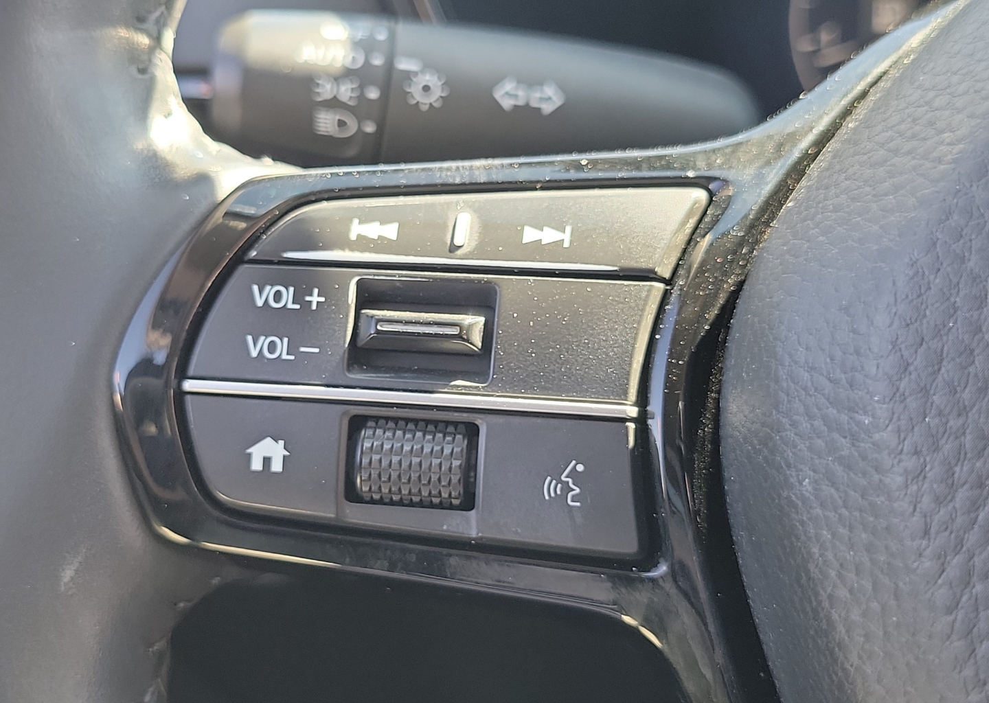 2025 Honda CR-V EX-L - Photo 24