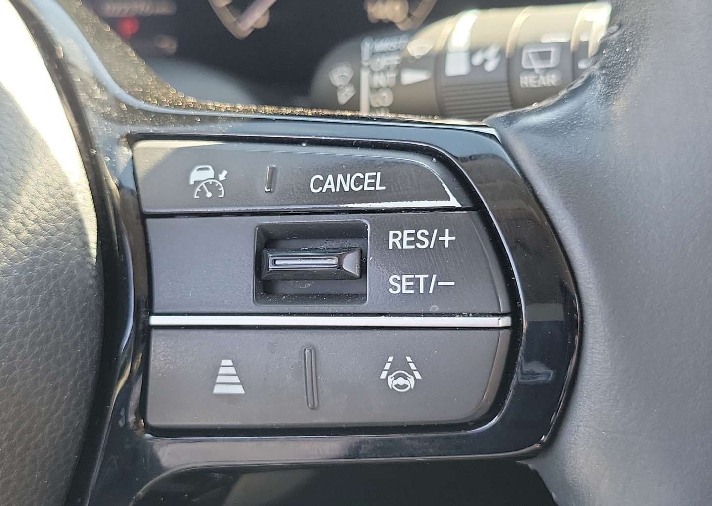2025 Honda CR-V EX-L - Photo 25