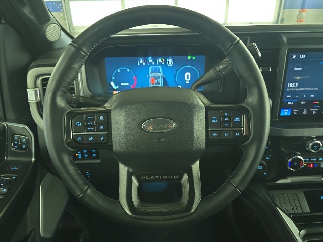 2025 Ford F-250 Super Duty Platinum - Photo 19