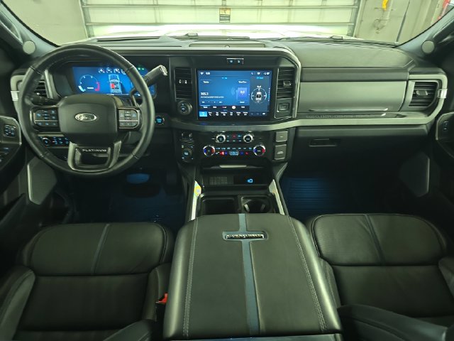 2025 Ford F-250 Super Duty Platinum - Photo 20