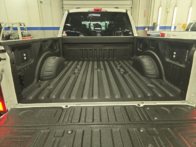 2025 Ford F-250 Super Duty Platinum - Photo 34