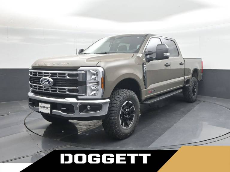 2027 Ford Super Duty F-250 SRW XLT