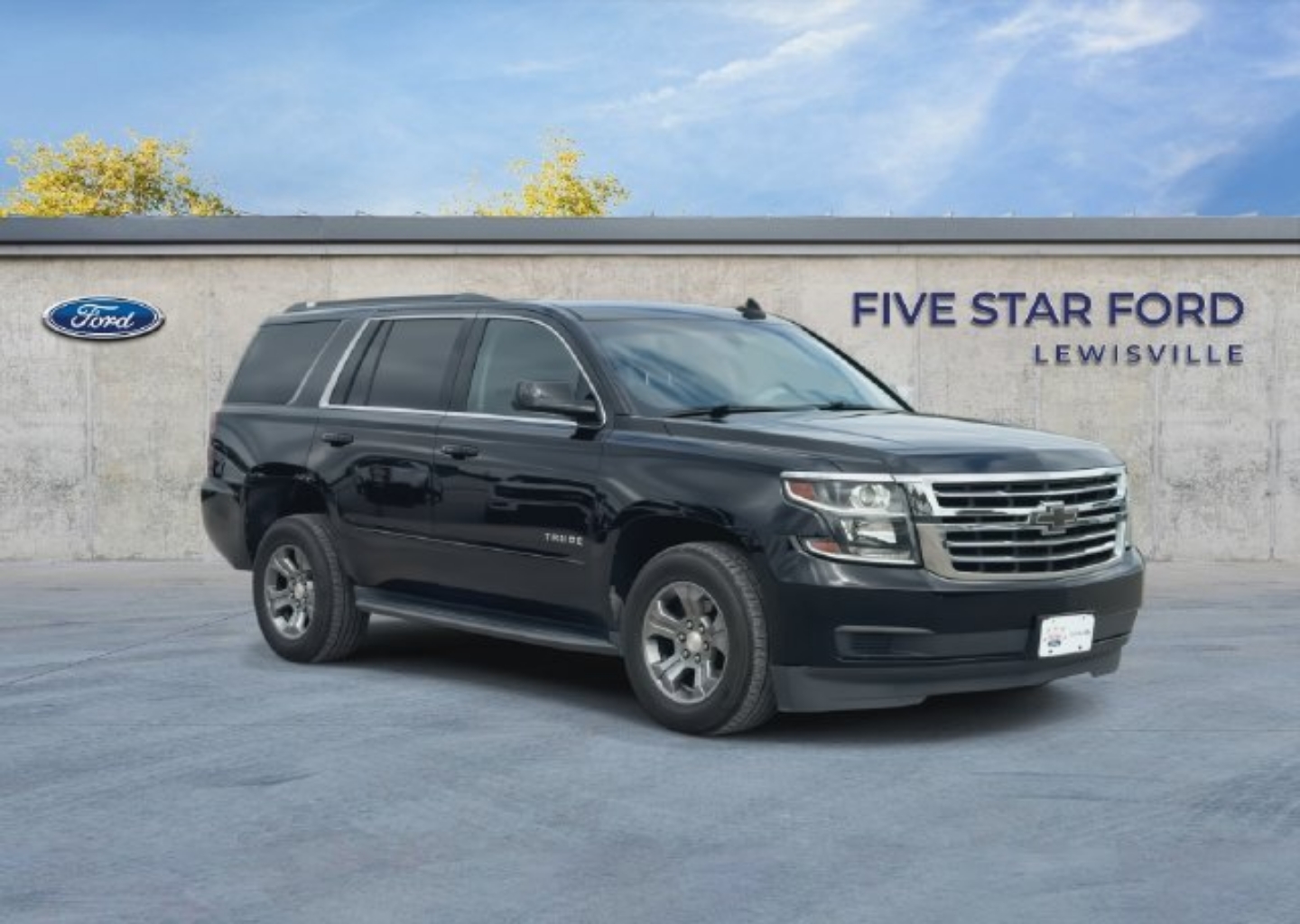 Used 2020 Chevrolet Tahoe LS with VIN 1GNSCAKC6LR286442 for sale in Lewisville, TX