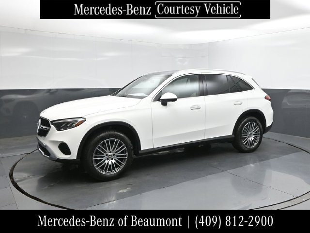 2026 Mercedes-Benz GLC Base