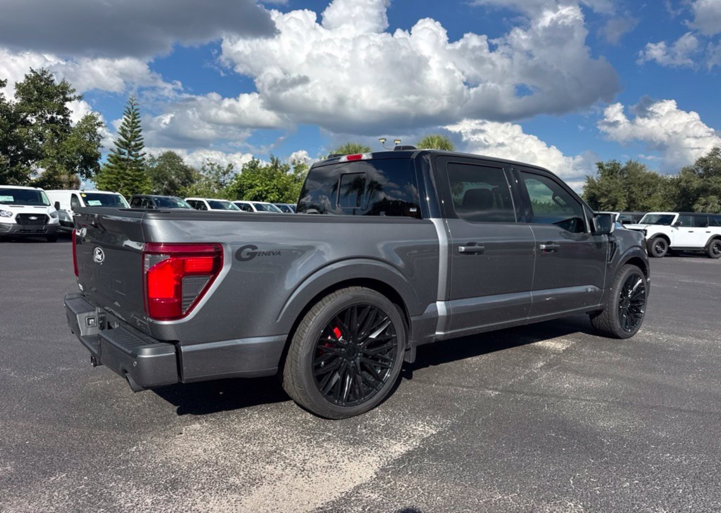 2026 Ford F-150 XLT - Photo 7