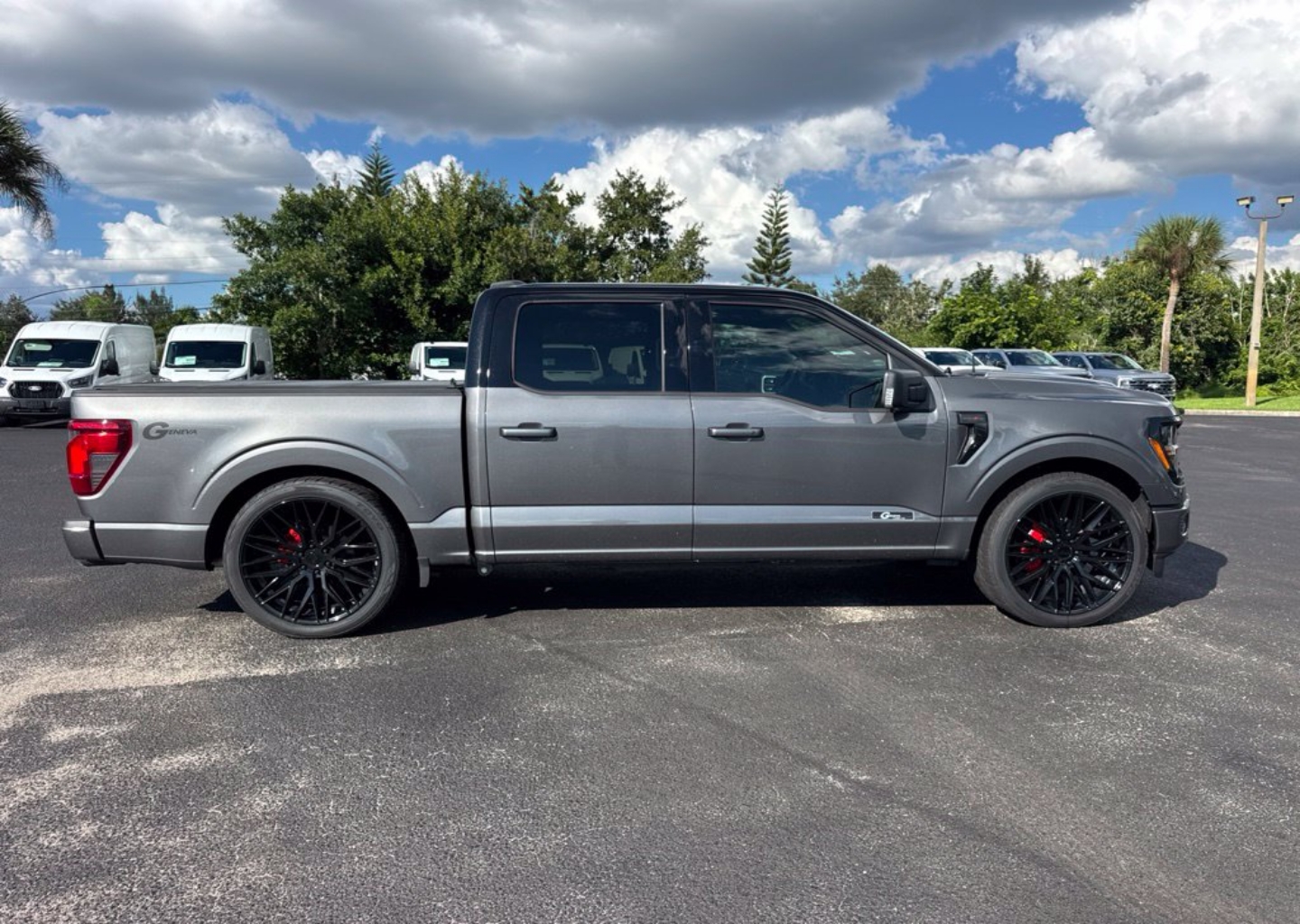 2026 Ford F-150 XLT - Photo 8