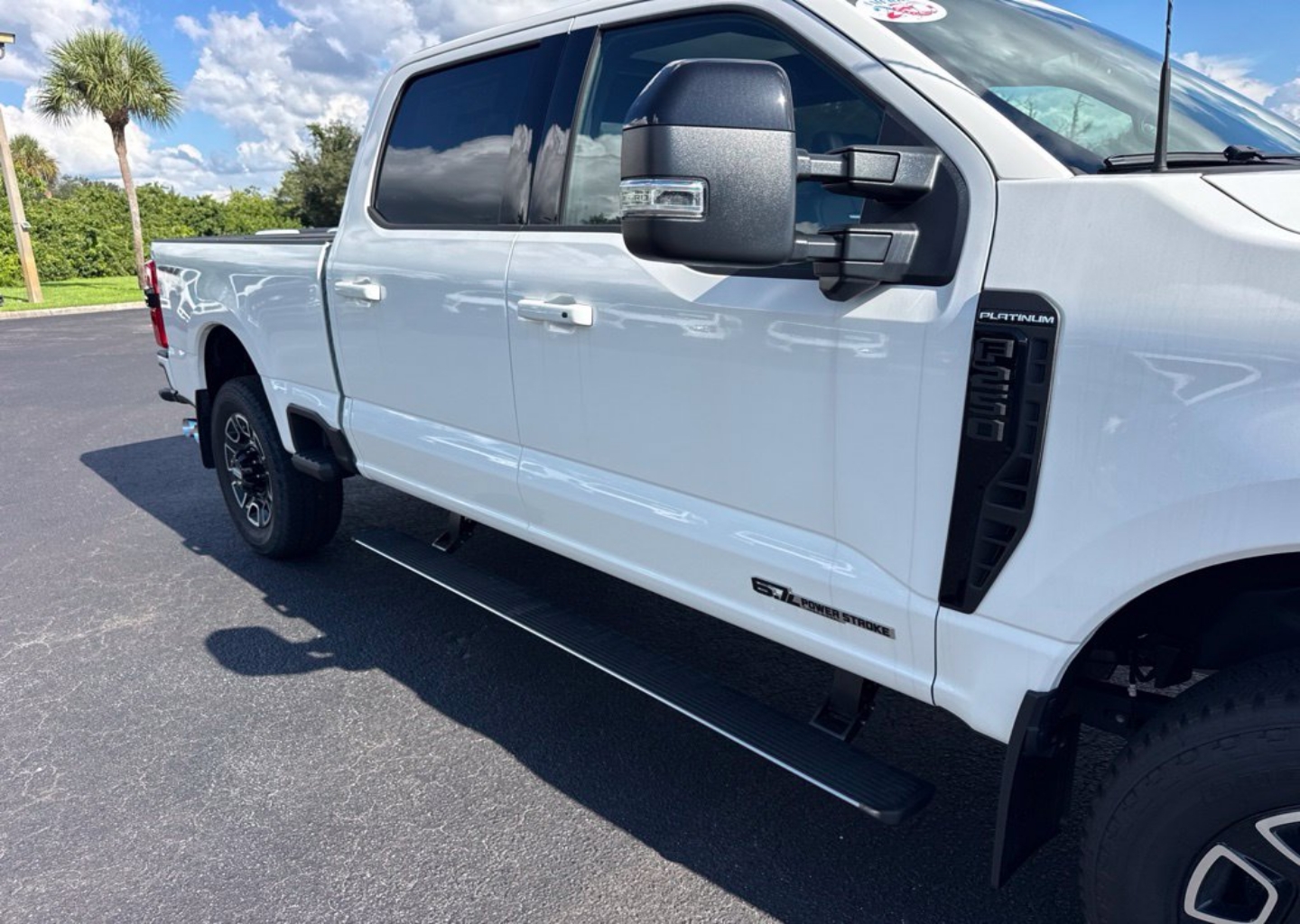 2026 Ford F-250 Super Duty Platinum - Photo 10