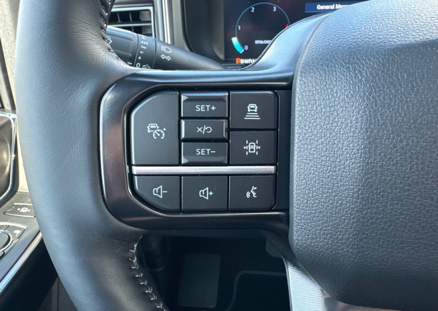 2026 Ford F-250 Super Duty Platinum - Photo 36