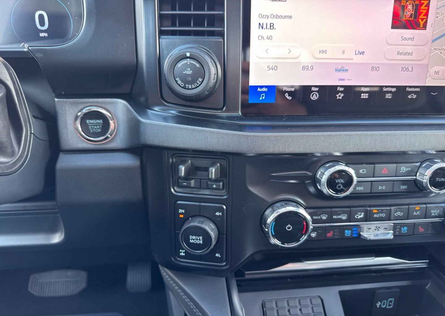 2026 Ford F-250 Super Duty Platinum - Photo 38